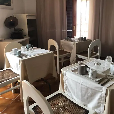 Da Lucina Frühstückspension Olbia